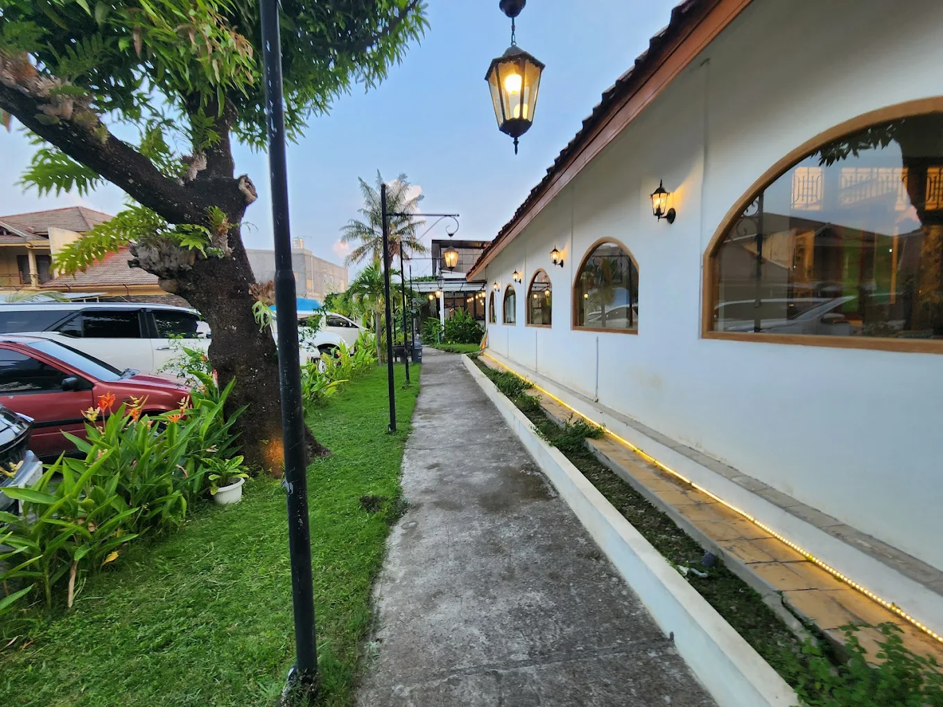 Eksterior Baron House